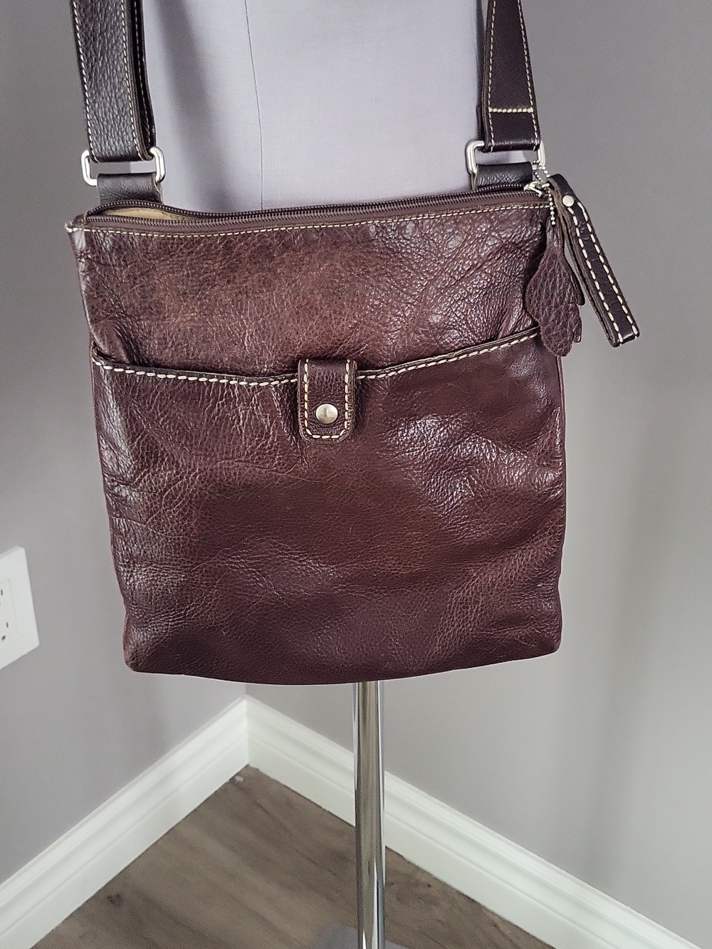 Vintage 90s/00s Roots "Venetian Village" Crossbody Bag - Made in Canada